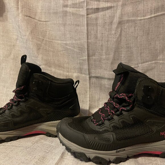Womens North Face Ultra Fastpack IV Mid Futurelight Hiking Boots - Picture 4 of 8